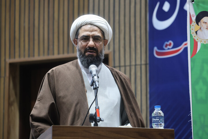 تصاویر / / برگزاری اولین همایش استانی نهج البلاغه ستاد فرماندهی انتظامی استان همدان