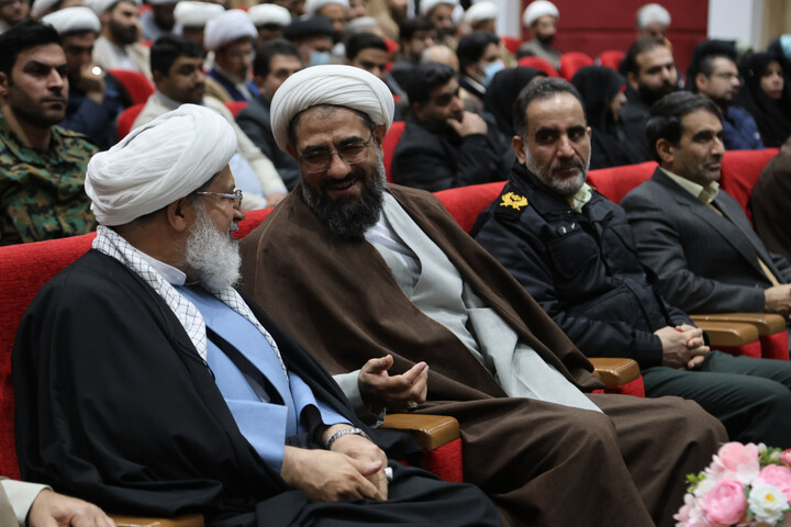 تصاویر / / برگزاری اولین همایش استانی نهج البلاغه ستاد فرماندهی انتظامی استان همدان
