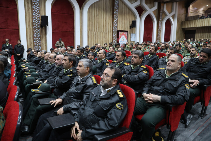 تصاویر / / برگزاری اولین همایش استانی نهج البلاغه ستاد فرماندهی انتظامی استان همدان