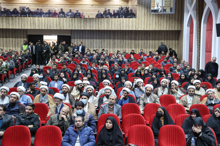 تصاویر / / برگزاری اولین همایش استانی نهج البلاغه ستاد فرماندهی انتظامی استان همدان