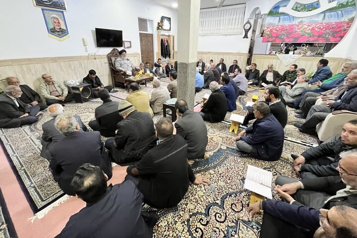 تصاویر/ برگزاری سلسله‌ جلسات خانگی نهج البلاغه شهرستان بافق