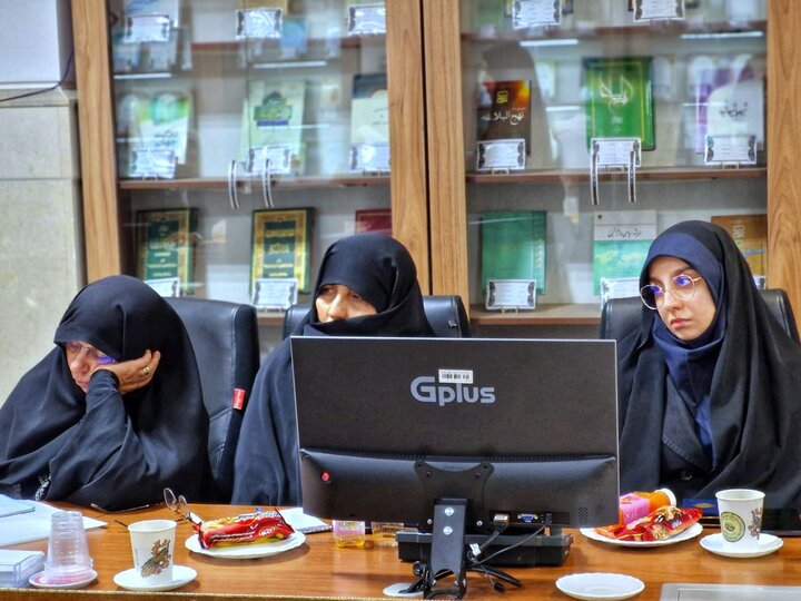 تصاویر/ نشست ستاد راهبری زن و خانواده