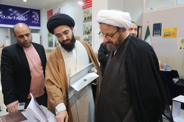 افتتاح یازدهمین نمایشگاه دستاوردهای پژوهشی دفتر تبلیغات اسلامی حوزه علمیه قم