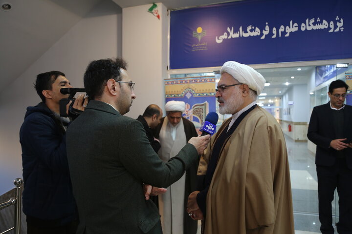 افتتاح یازدهمین نمایشگاه دستاوردهای پژوهشی دفتر تبلیغات اسلامی حوزه علمیه قم