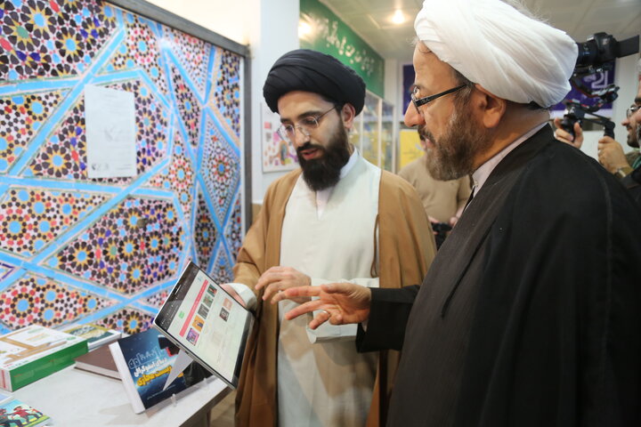 افتتاح یازدهمین نمایشگاه دستاوردهای پژوهشی دفتر تبلیغات اسلامی حوزه علمیه قم