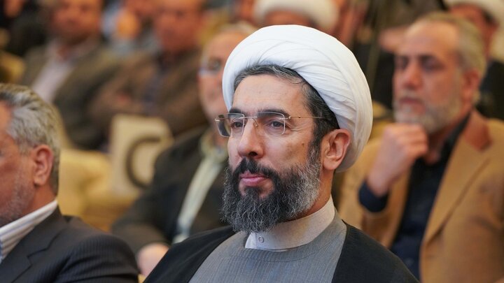 تصاویر/ آیین تکریم ومعارفه مسئول نهاد رهبری در دانشگاه‌های استان البرز