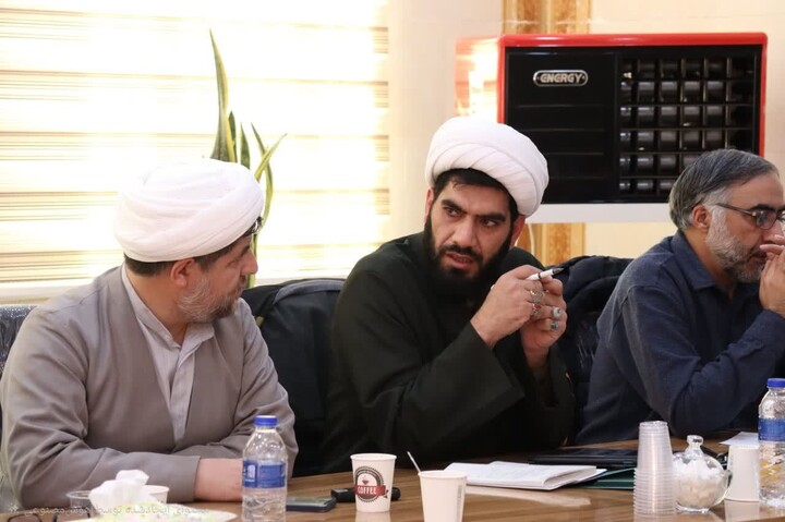 تصاویر / برگزاری نشست فصلی دبیر و معاونین ستاد امر به معروف و نهی از منکر استان