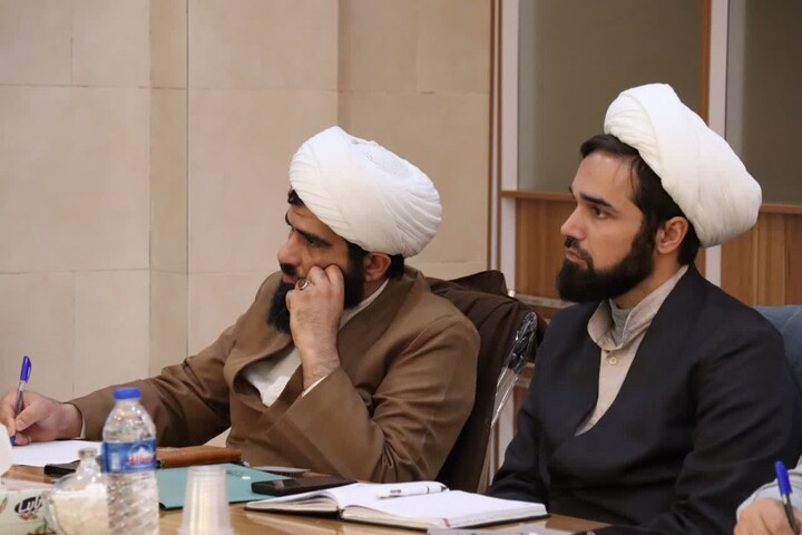 تصاویر / برگزاری نشست فصلی دبیر و معاونین ستاد امر به معروف و نهی از منکر استان