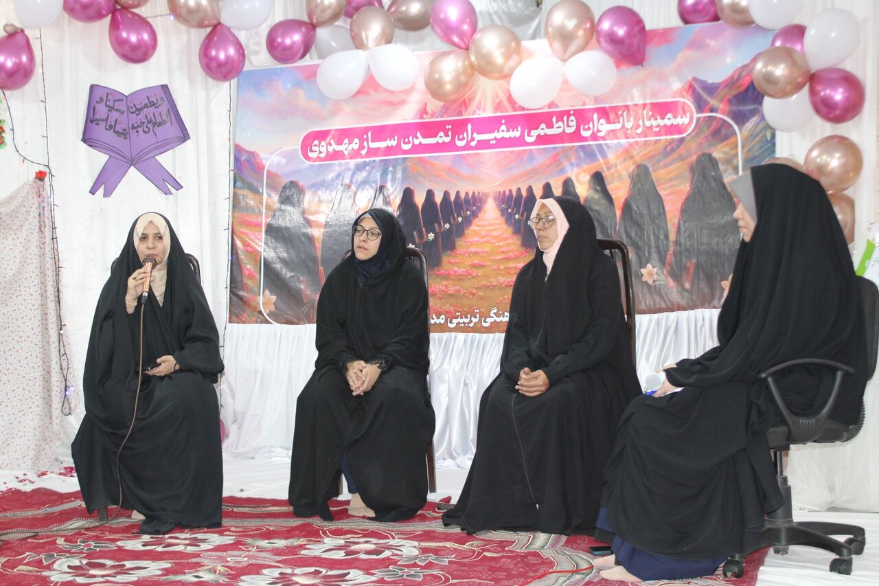 महिलाओं को पश्चिमी सभ्यता से प्रभावित हुए बिना महदवी सभ्यता की एम्बेसडर बनना चाहिए, डॉ. सय्यदा तस्नीम मूसवी