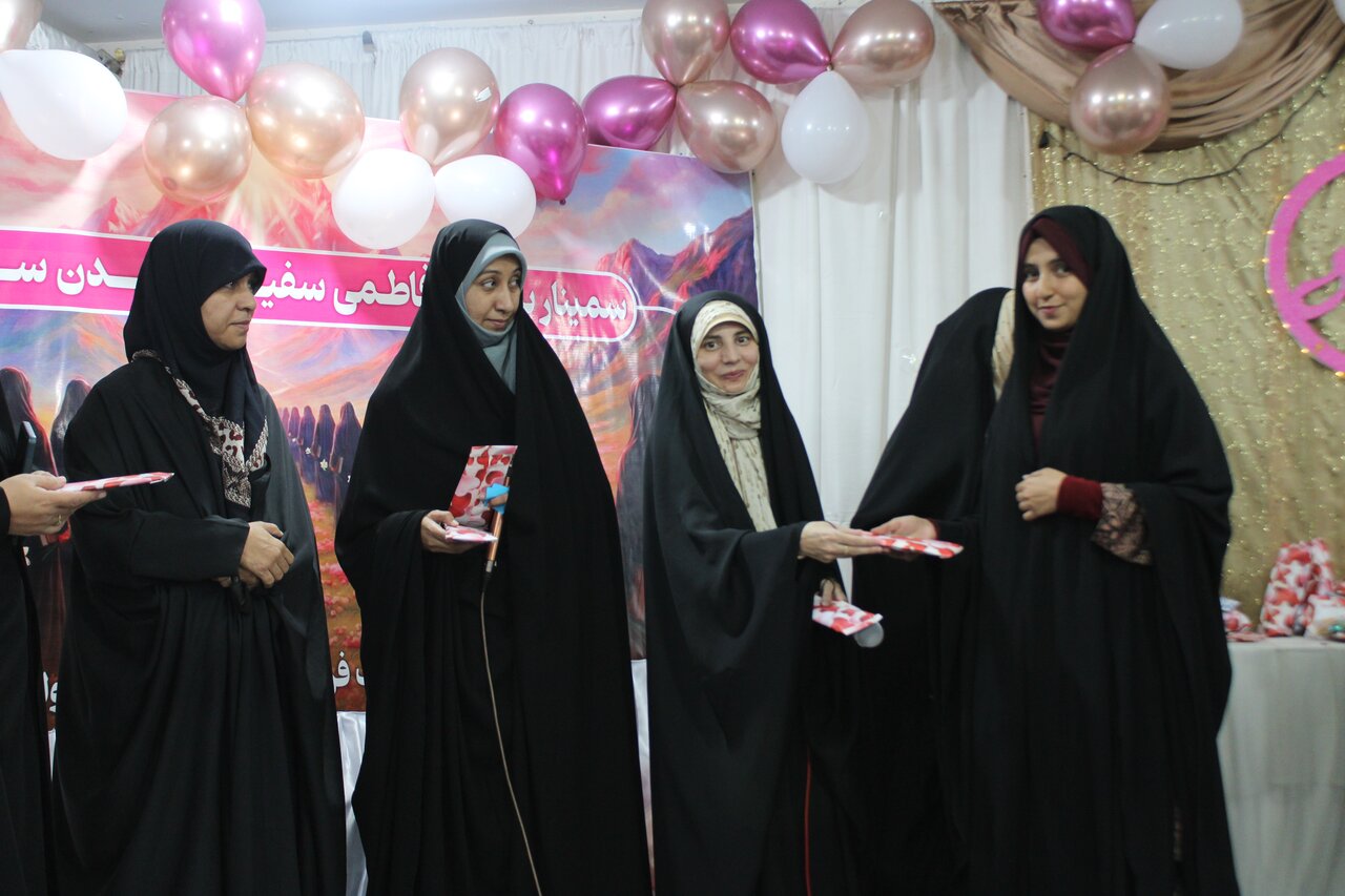 महिलाओं को पश्चिमी सभ्यता से प्रभावित हुए बिना महदवी सभ्यता की एम्बेसडर बनना चाहिए, डॉ. सय्यदा तस्नीम मूसवी