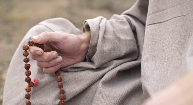 Dzikir yang Lebih Dicintai daripada Seribu Rakaat Shalat