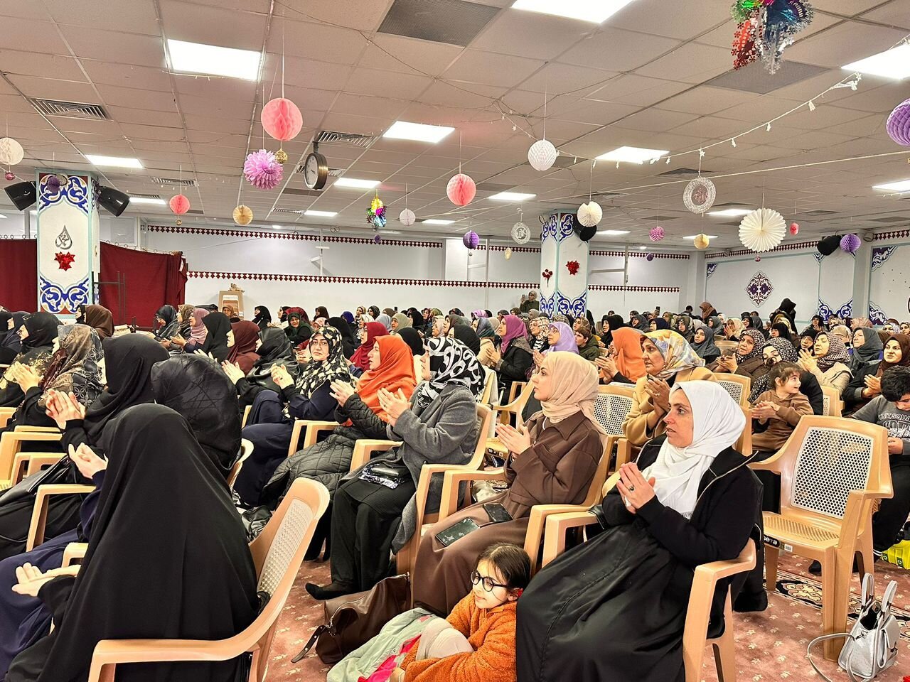 برگزاری برنامه «روز جهانی زنان مسلمان» از سوی بخش بانوان موسسه کوثر ترکیه