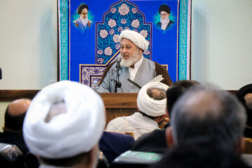 تصاویر/ آیین رونمایی از زبان آذری ویکی پاسخ