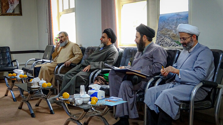 تصاویر/برگزاری جلسه شورای معاونین حوزه علمیه همدان با حضور آیت‌الله موسوی‌اصفهانی