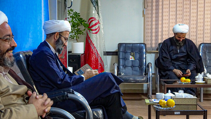 تصاویر/برگزاری جلسه شورای معاونین حوزه علمیه همدان با حضور آیت‌الله موسوی‌اصفهانی