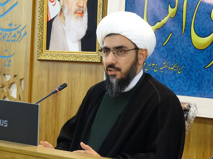 گزارش تصویری از برگزاری کرسی آزاداندیشی با موضوع «ورود حکومت به مسئله حجاب؛ حق یا تکلیف؟»