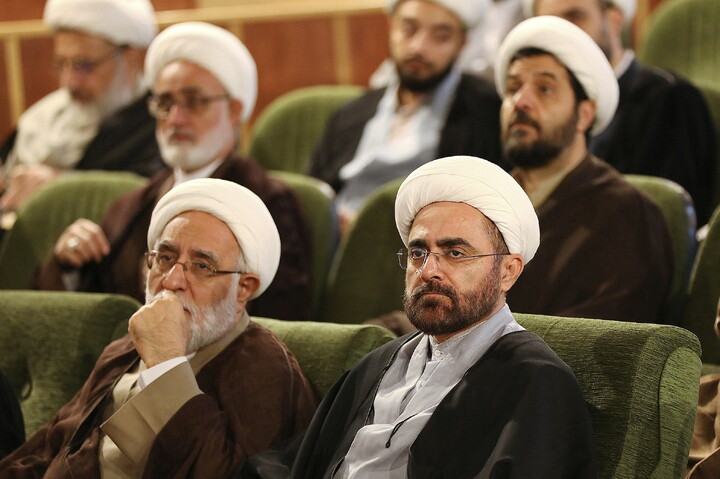 تصاویر/ اجلاسیه مدیران و معاونان پژوهش مدارس و مراکز حوزه علمیه قم