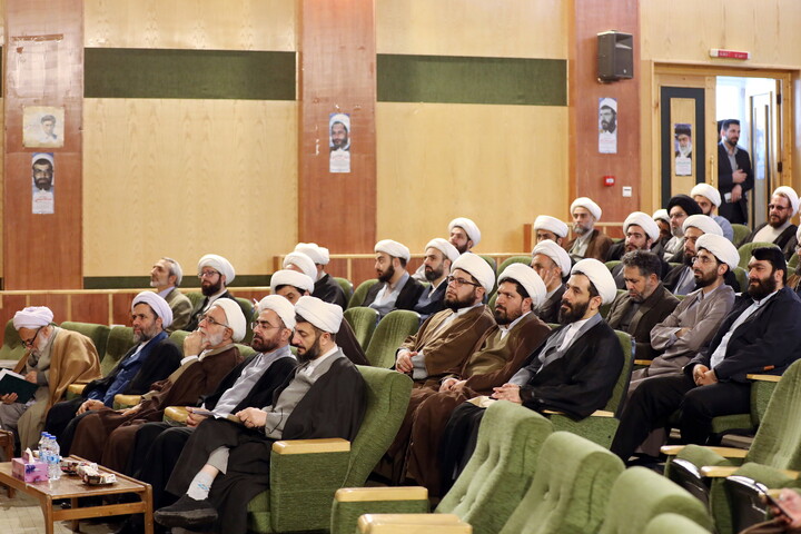 تصاویر/ اجلاسیه مدیران و معاونان پژوهش مدارس و مراکز حوزه علمیه قم