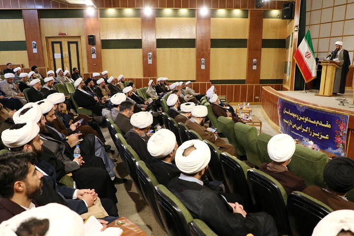 تصاویر/ اجلاسیه مدیران و معاونان پژوهش مدارس و مراکز حوزه علمیه قم