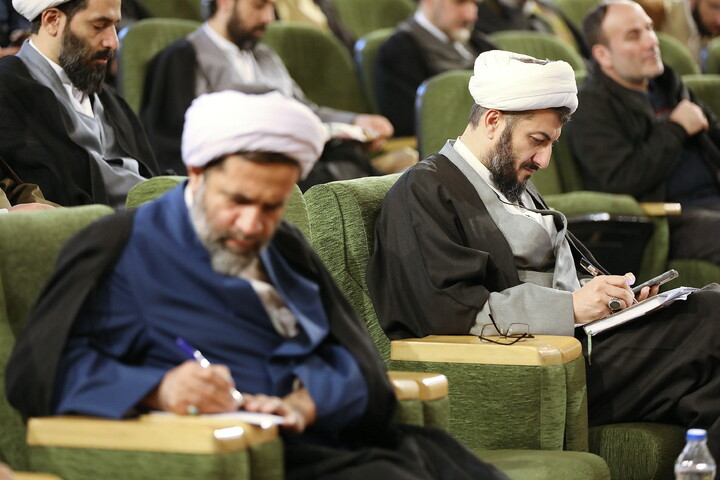 تصاویر/ اجلاسیه مدیران و معاونان پژوهش مدارس و مراکز حوزه علمیه قم