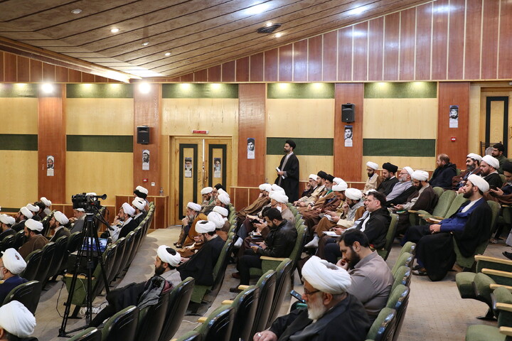 تصاویر/ اجلاسیه مدیران و معاونان پژوهش مدارس و مراکز حوزه علمیه قم