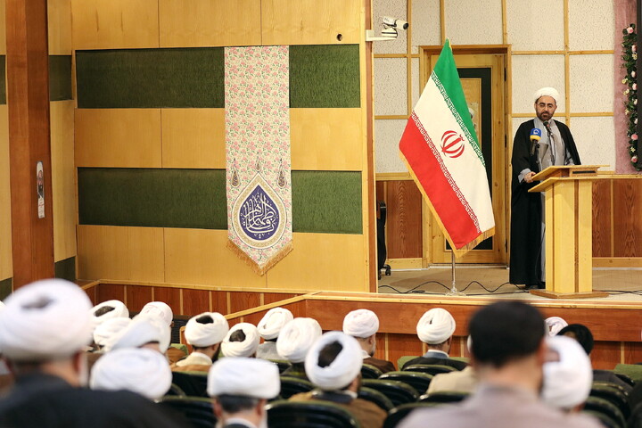 تصاویر/ اجلاسیه مدیران و معاونان پژوهش مدارس و مراکز حوزه علمیه قم