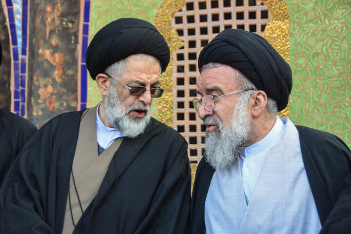 تصاویر/ مراسم تشییع پیکر آیت الله سید محمد شاهچراغی در سمنان