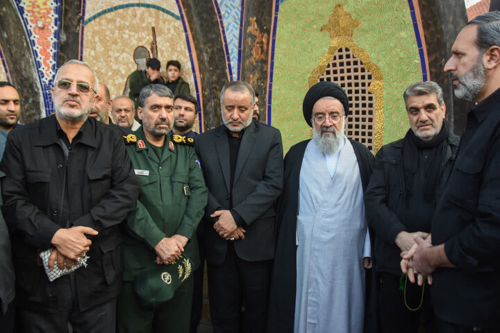 تصاویر/ مراسم تشییع پیکر آیت الله سید محمد شاهچراغی در سمنان