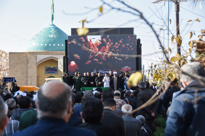 تصاویر/ مراسم تشییع پیکر آیت الله سید محمد شاهچراغی در سمنان