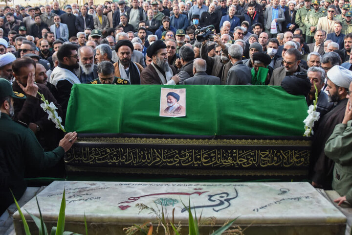 تصاویر/ مراسم تشییع پیکر آیت الله سید محمد شاهچراغی در سمنان