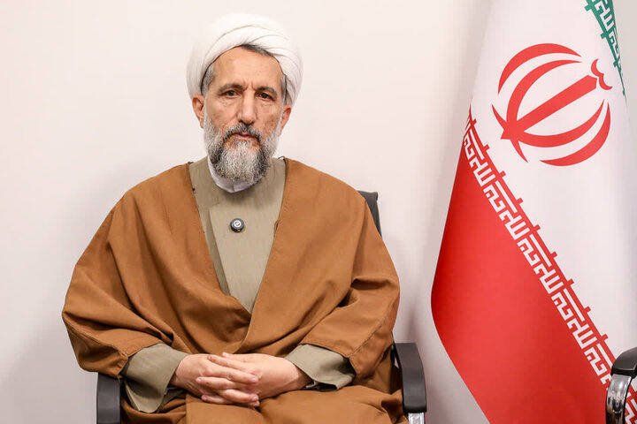 تصاویر / دیدار سخنگوی دولت با نماینده ولی فقیه در استان قزوین