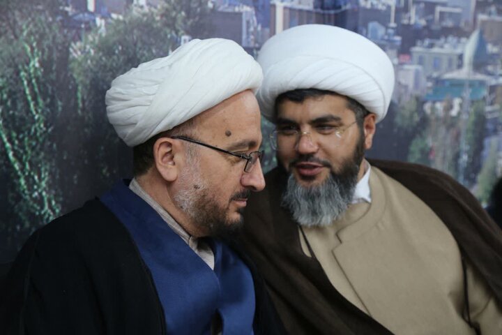 تصاویر /دوره آموزشی ویژه مبلغان بومی و ائمه جماعات بقاع متبرکه و اماکن مذهبی استان قزوین برگزار شد