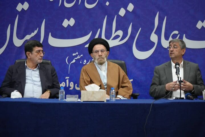 تصاویر/جلسه توجیهی و آموزشی اعضای هیات نظارت انتخابات استان