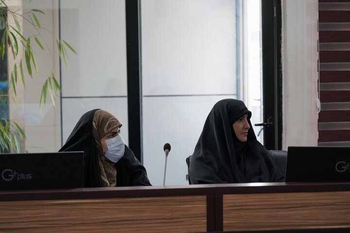 تصاویر/ نشست بزرگداشت روز زن و مقام مادر