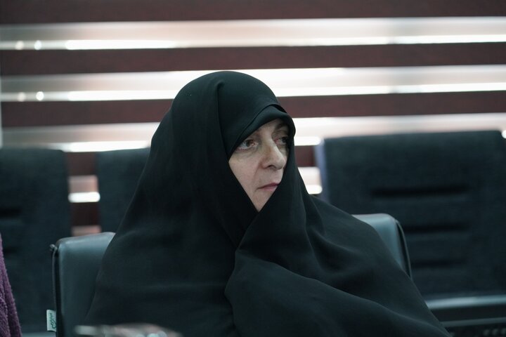 تصاویر/ نشست بزرگداشت روز زن و مقام مادر