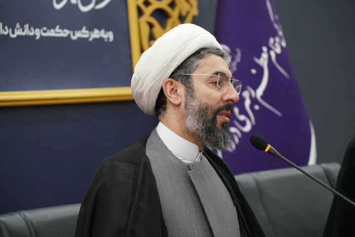 تصاویر/ نشست بزرگداشت روز زن و مقام مادر