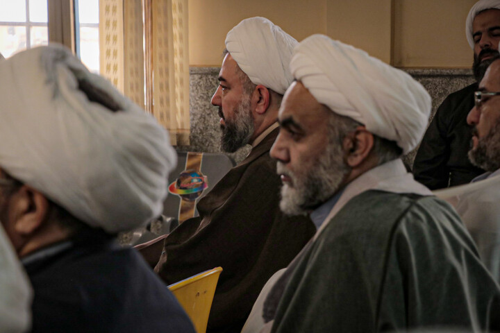 تصاویر/نشست تخصصی سواد رسانه‌ای و فضای مجازی ویژه اساتید مدارس علمیه همدان