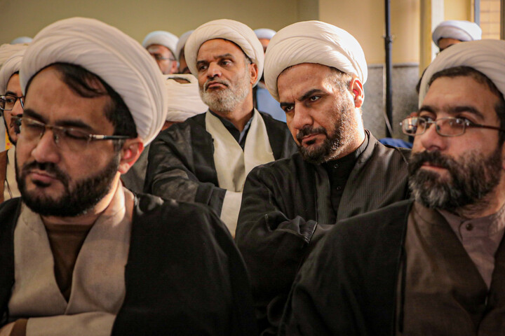 تصاویر/نشست تخصصی سواد رسانه‌ای و فضای مجازی ویژه اساتید مدارس علمیه همدان