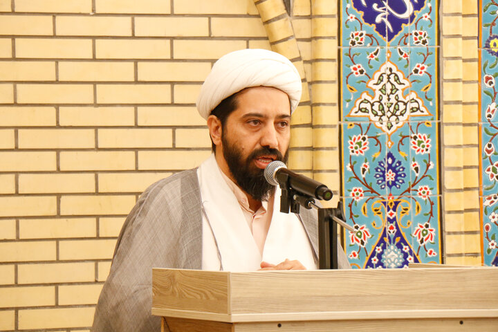 آیین اختتامیه جشنواره علامه حلی مدرسه علمیه صالحیه با حضور مدیر حوزه علمیه استان کرمان، اساتید و طلاب و ارائه مقالات پژوهشی طلاب منتخب.