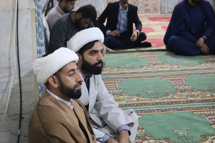 تصاویر/  اعطای مجوز گروه‌های جهادی حوزوی استان هرمزگان با حضور نماینده ولی‌فقیه و جمعی از جهادگران