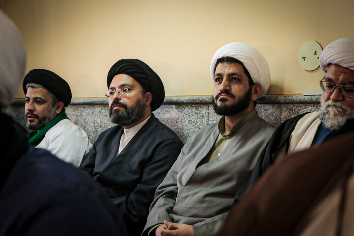 تصاویر/برگزاری کمیسیون‌های بررسی مدیریت تلفن هوشمند ویژه مدارس علمیه استان همدان