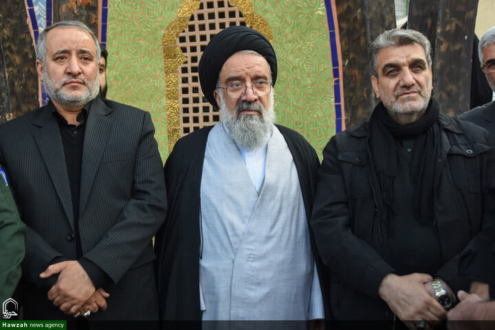 تشييع جثمان سماحة السيد محمد شاهجراغي في مدينة سمنان