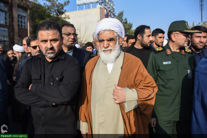 تشييع جثمان سماحة السيد محمد شاهجراغي في مدينة سمنان