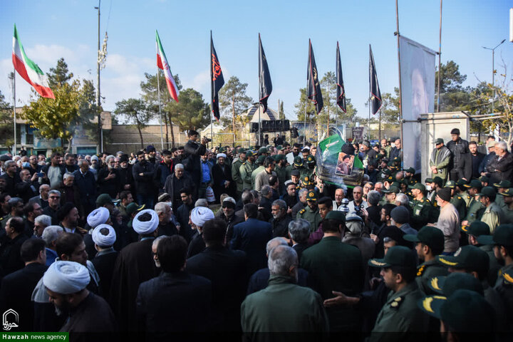 تشييع جثمان سماحة السيد محمد شاهجراغي في مدينة سمنان