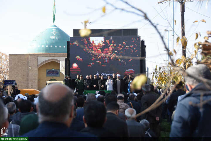 تشييع جثمان سماحة السيد محمد شاهجراغي في مدينة سمنان