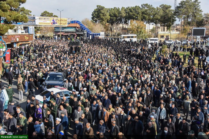 تشييع جثمان سماحة السيد محمد شاهجراغي في مدينة سمنان