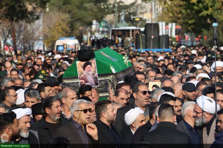 تشييع جثمان سماحة السيد محمد شاهجراغي في مدينة سمنان