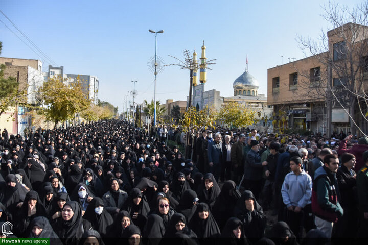 تشييع جثمان سماحة السيد محمد شاهجراغي في مدينة سمنان