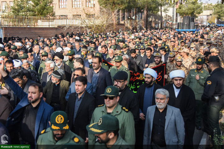 تشييع جثمان سماحة السيد محمد شاهجراغي في مدينة سمنان