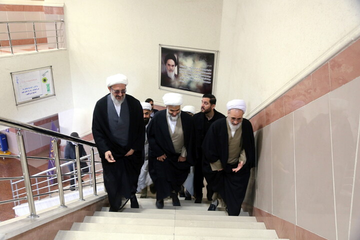 تصاویر/ اختتامیه همایش ملی علوم انسانی اسلامی در افق بیانیه گام دوم انقلاب